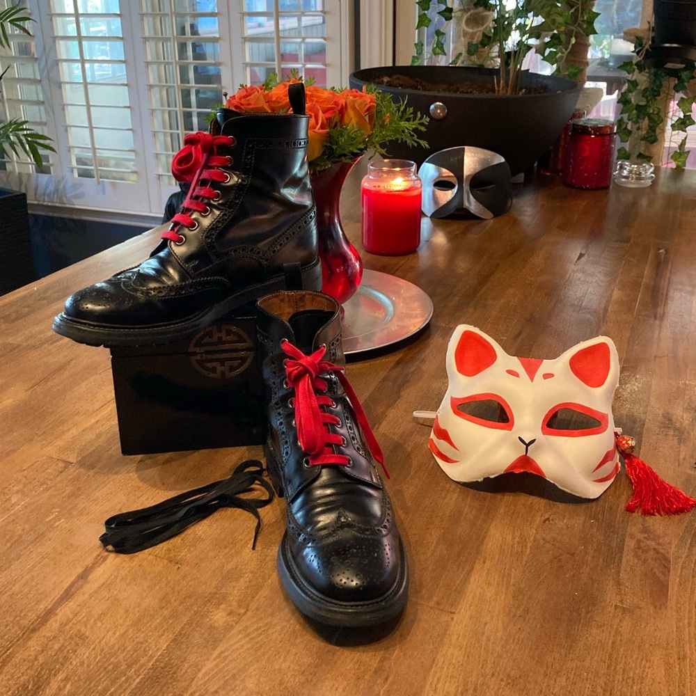 Church’s Angelina 2 lace up boots 7.5 8 black spectators shoes booties red laces